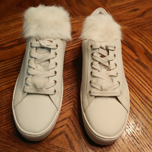 NWOT Michael Kors Sneakers With Faux Fur - Picture 2 of 8